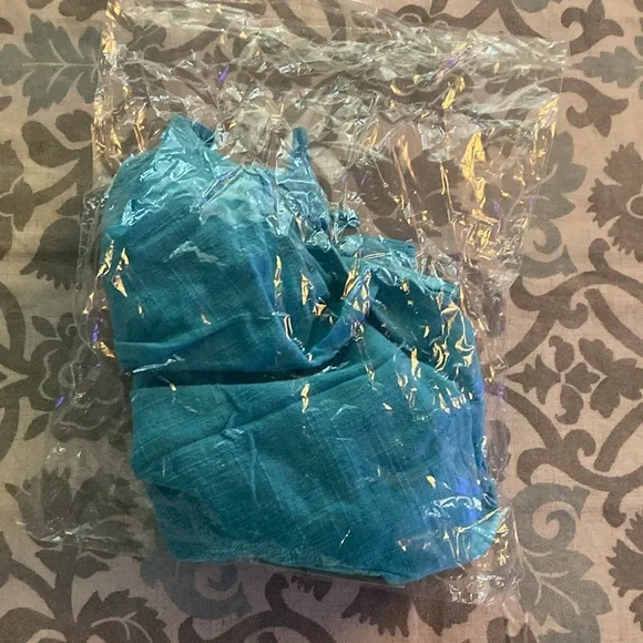 NWT Florencia Miri Shorts, Aquamarine, Size 6 - Picture 7 of 7